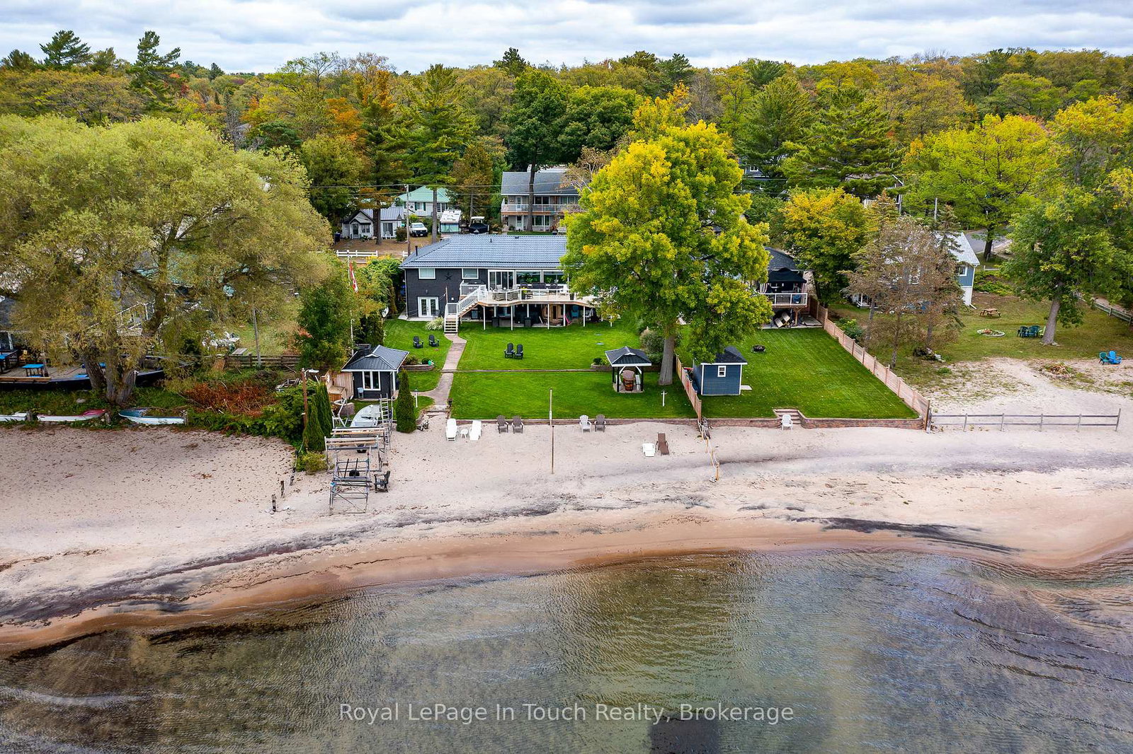 8-tiny-beaches-road-s-tiny-ontario-s13776726