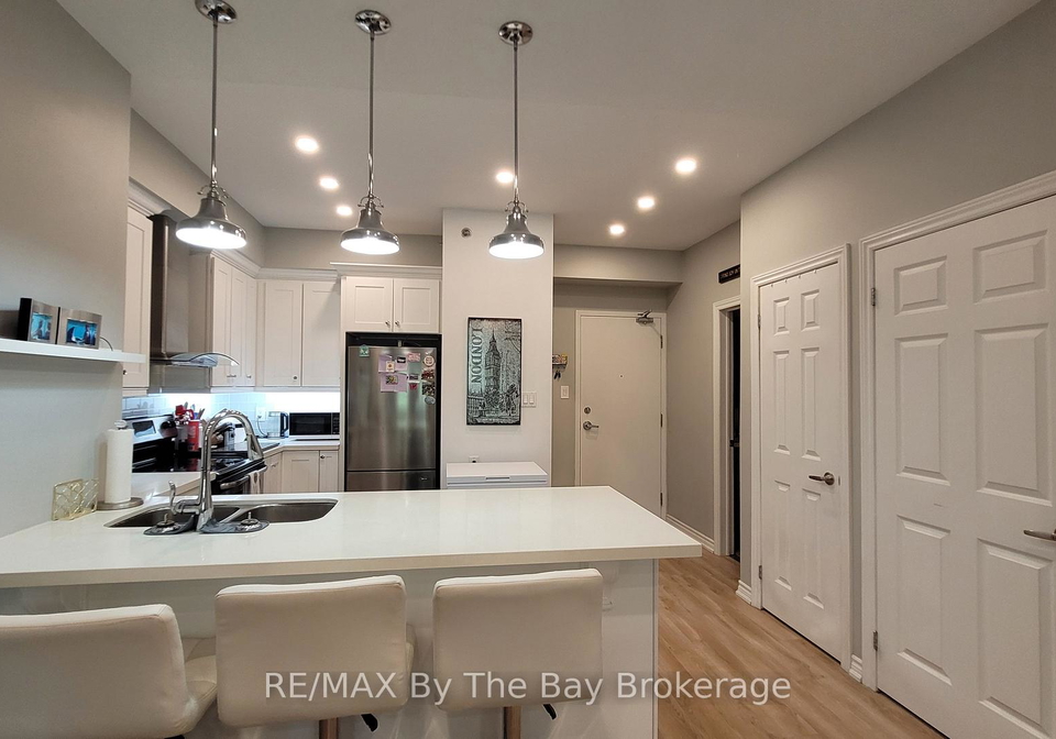 16-westbury-road-wasaga-beach-ontario-s13776916