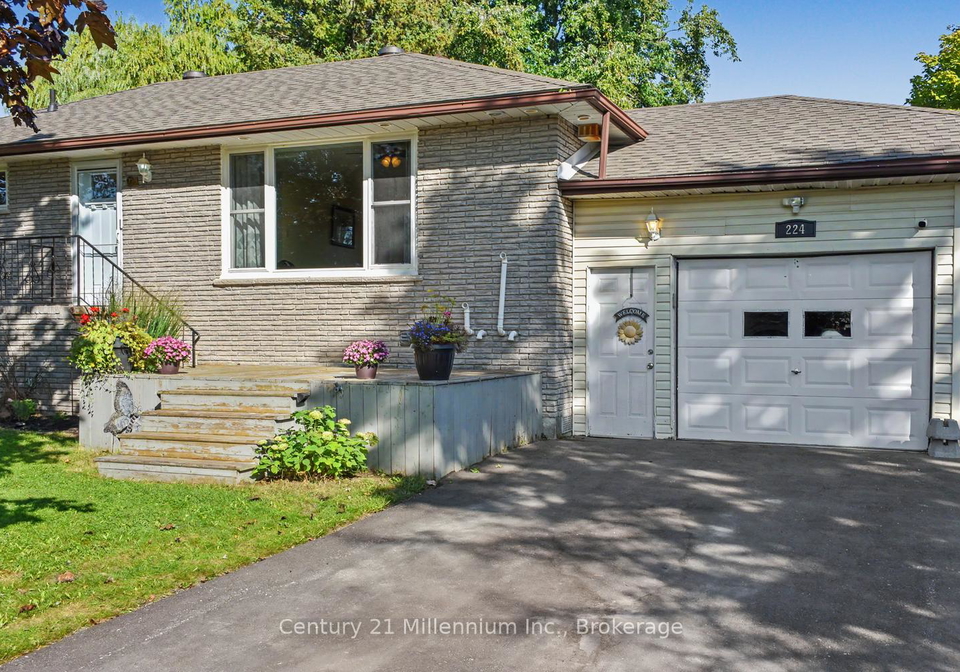 224-margaret-street-clearview-ontario-s13777658