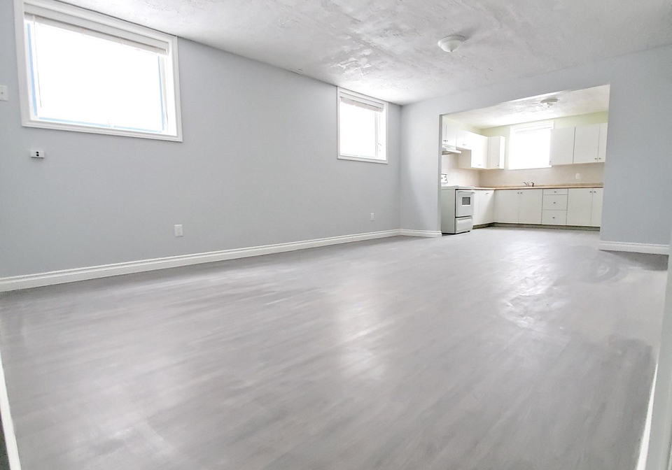 378-georgian-drive-barrie-ontario-s13778216