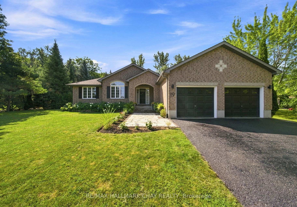 19-eder-trail-springwater-ontario-s13778538