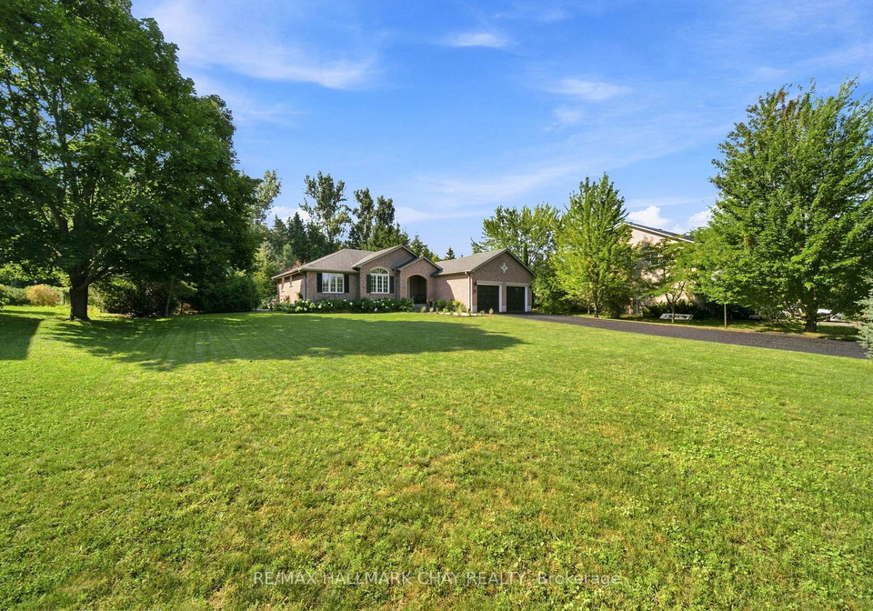 19-eder-trail-springwater-ontario-s13778538