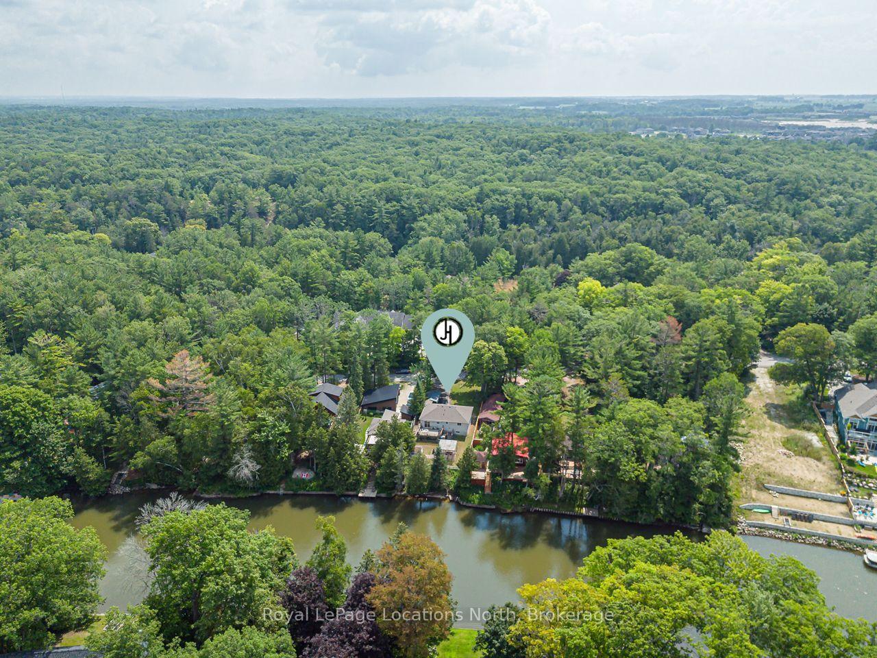 26-stroud-crescent-wasaga-beach-ontario-s13778858