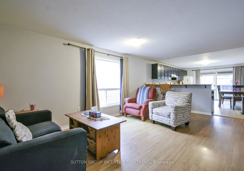 22-peregrine-road-barrie-ontario-s13779028