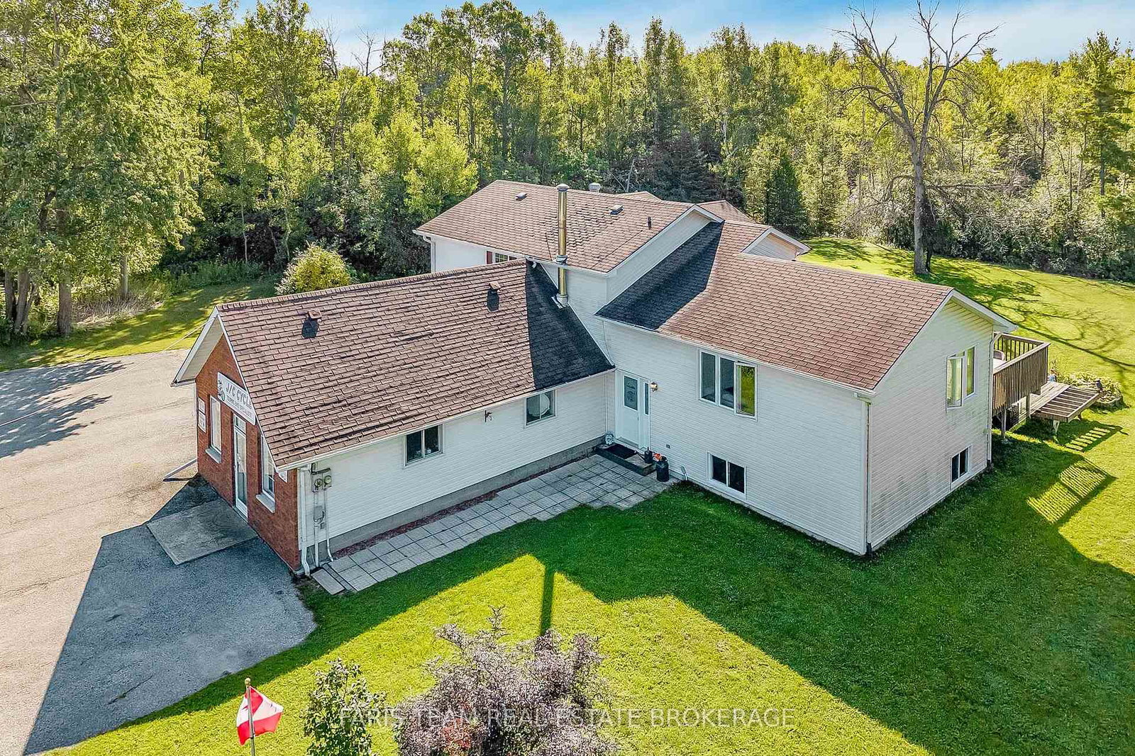 8801-beachwood-road-wasaga-beach-ontario-s13779680
