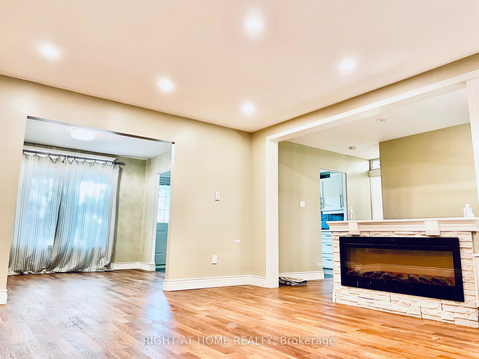 6-beechcroft-circle-barrie-ontario-s13779700