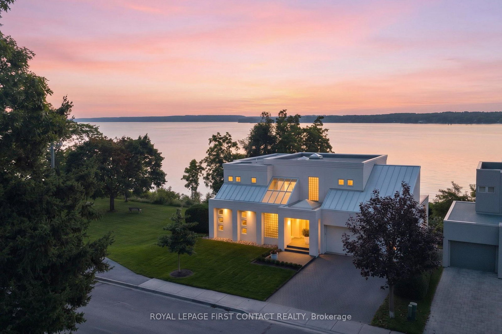 51-kempenfelt-drive-barrie-ontario-s13781022