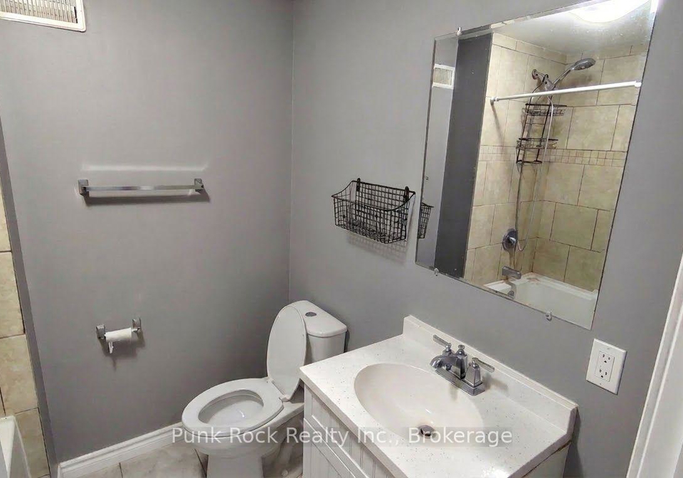 26-cundles-road-e-barrie-ontario-s13781694