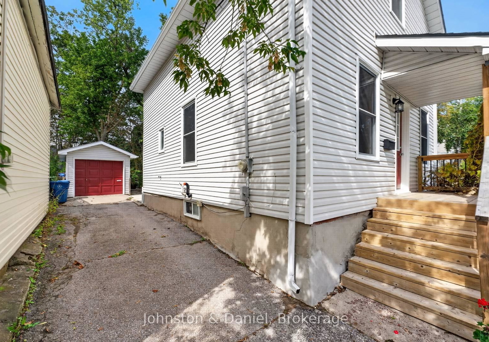 79-albert-street-n-orillia-ontario-s13781822