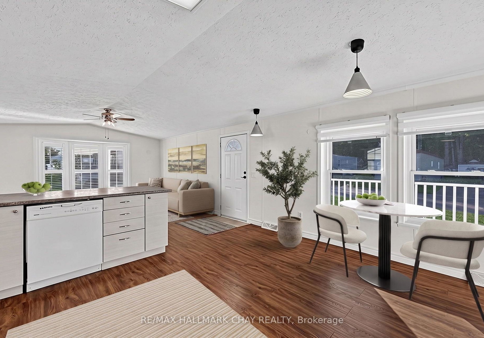 4041-ash-crescent-severn-ontario-s13783180