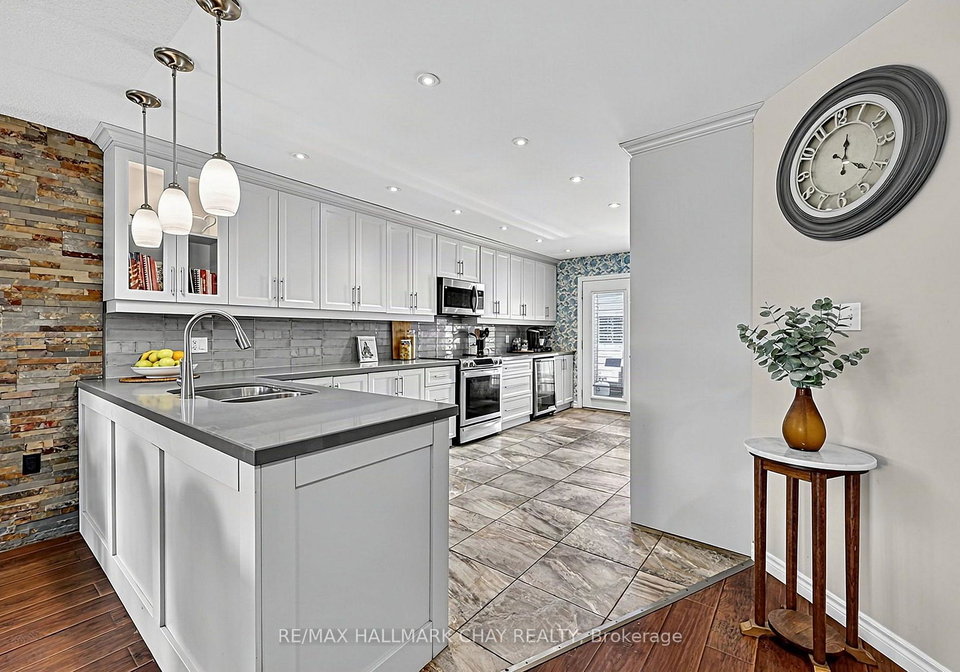 76-shalom-way-barrie-ontario-s13783190