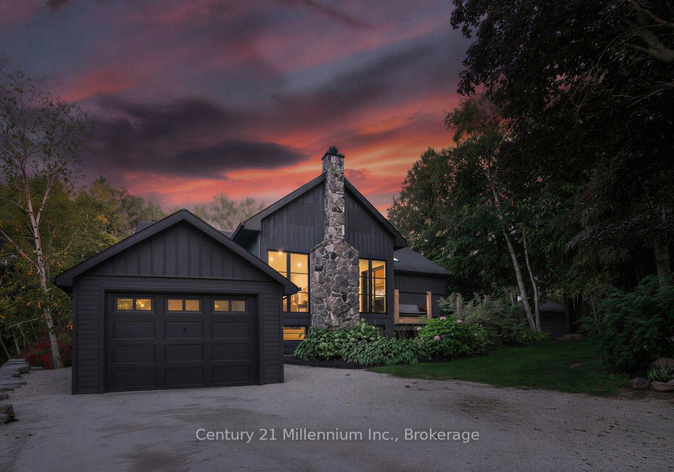 33-slalom-gate-road-collingwood-ontario-s13786908