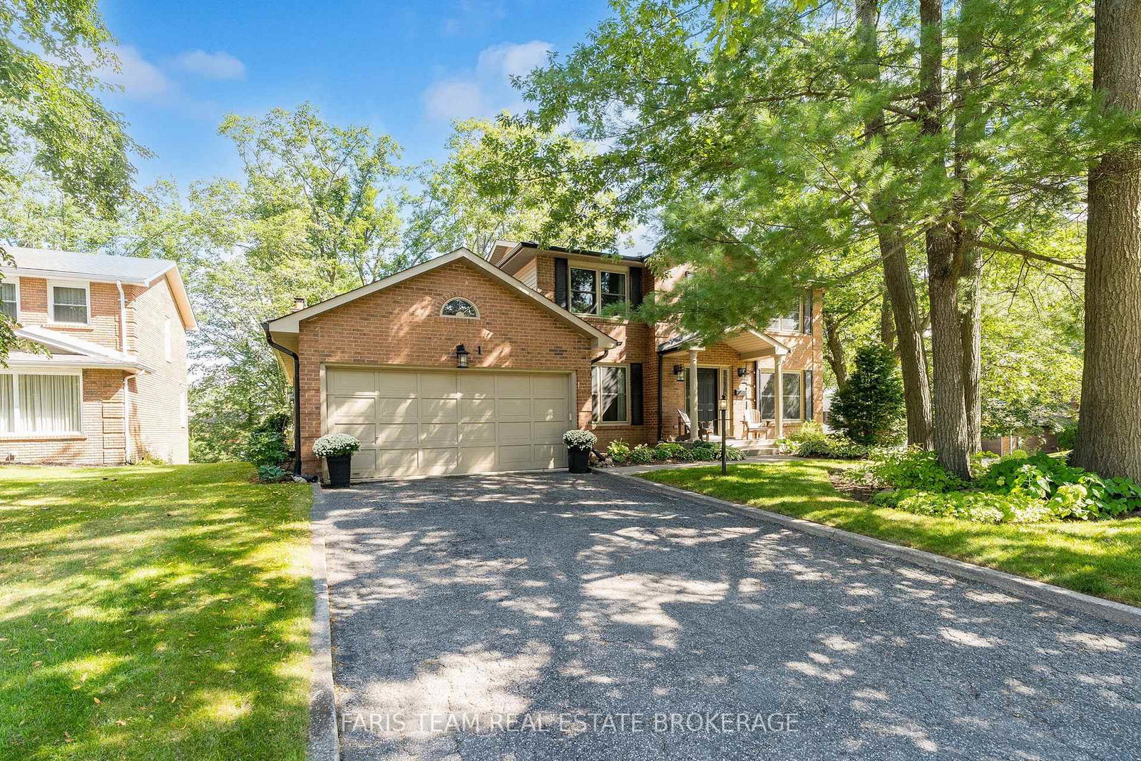 1-susan-place-barrie-ontario-s13787116
