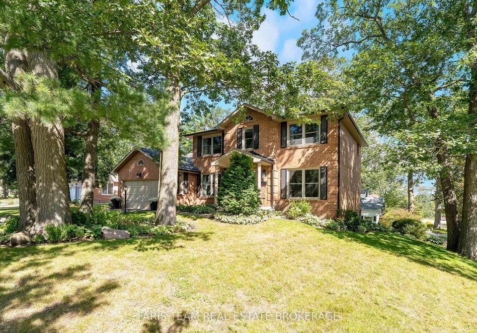 1-susan-place-barrie-ontario-s13787116