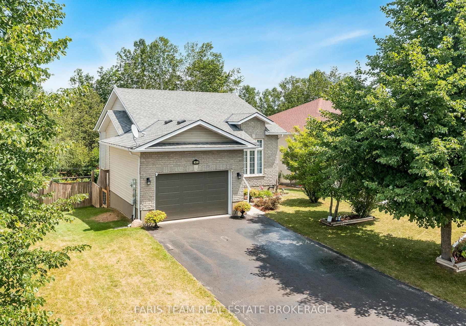 47-georgias-walk-tay-ontario-s13787166