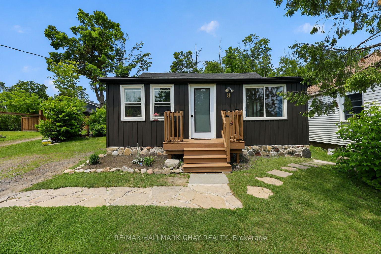 8-myrtle-avenue-oro-medonte-ontario-s13788312