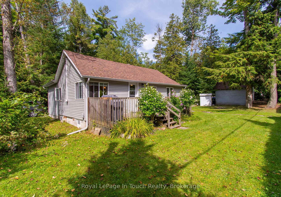 10-pilon-road-tiny-ontario-s13788356