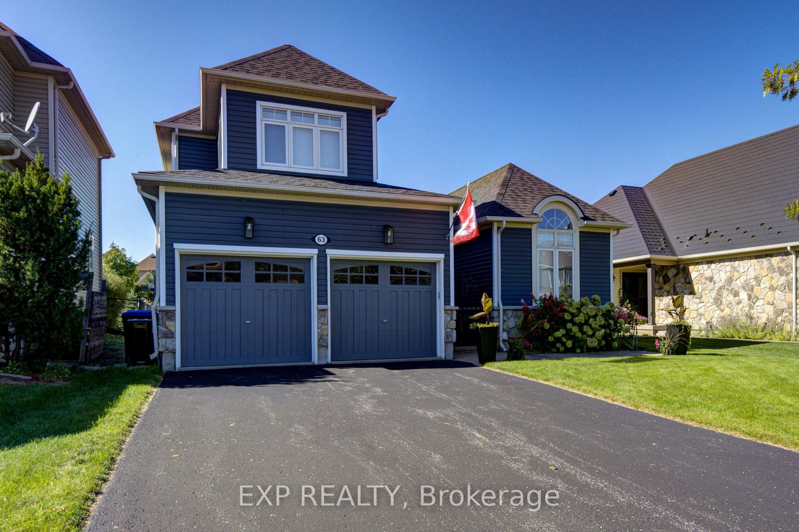 63-silver-crescent-collingwood-ontario-s13789424