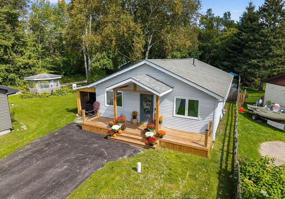 5691-penetanguishene-road-springwater-ontario-s13789966