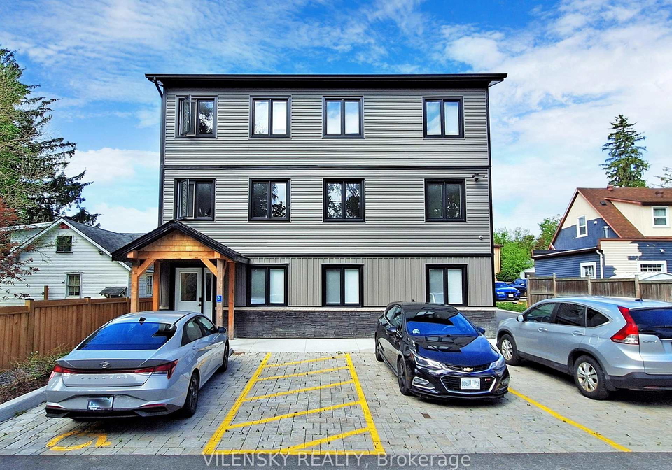 195-owen-street-barrie-ontario-s13790454