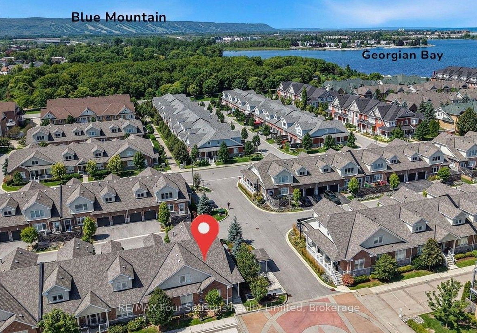 2-shipyard-lane-collingwood-ontario-s13790600