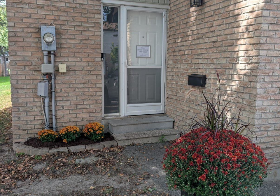 261-rose-street-barrie-ontario-s13792144