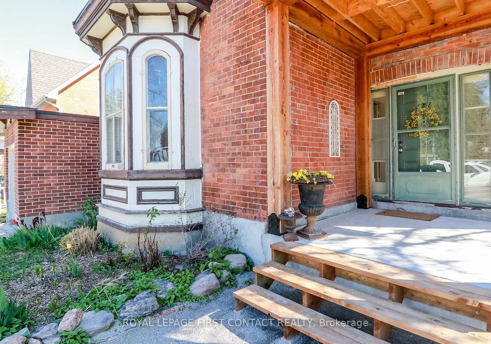 121-mulcaster-street-barrie-ontario-s13794532