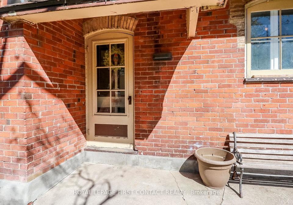 121-mulcaster-street-barrie-ontario-s13794532