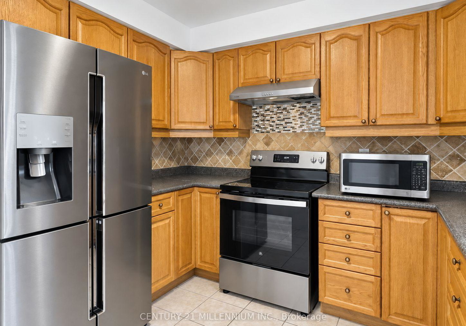 6-carruthers-crescent-barrie-ontario-s13797310