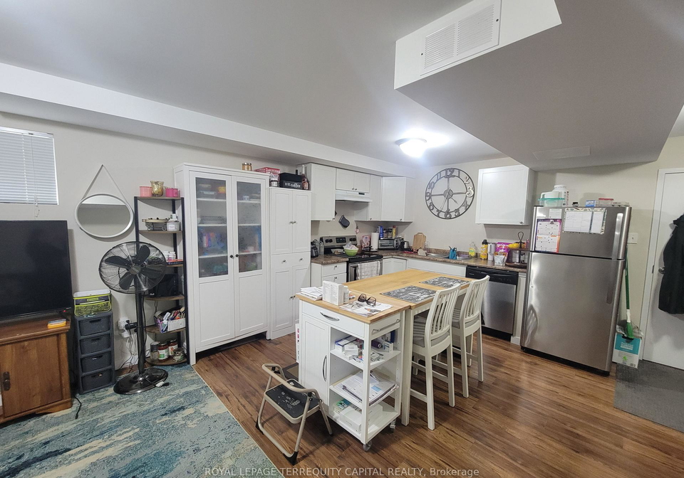 9-catherine-drive-barrie-ontario-s13798818