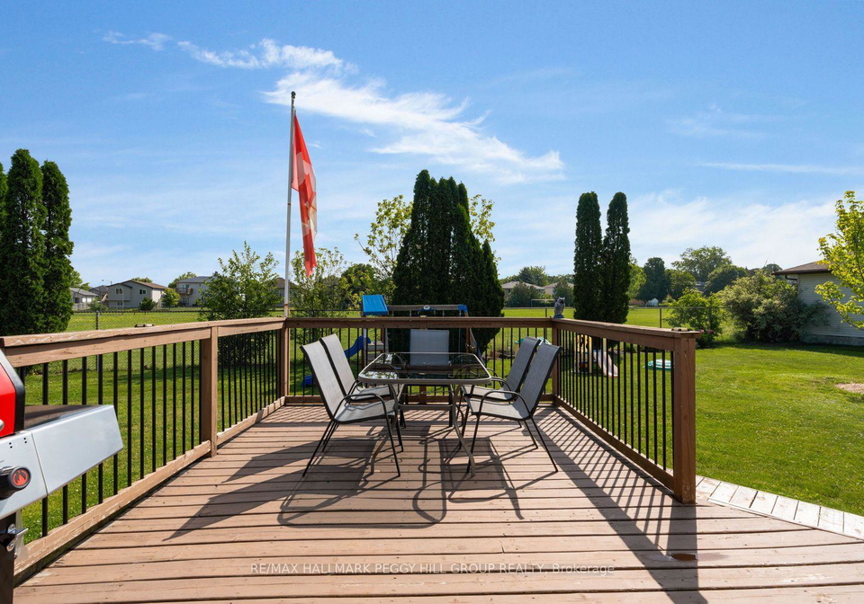 5-allan-court-springwater-ontario-s13799326