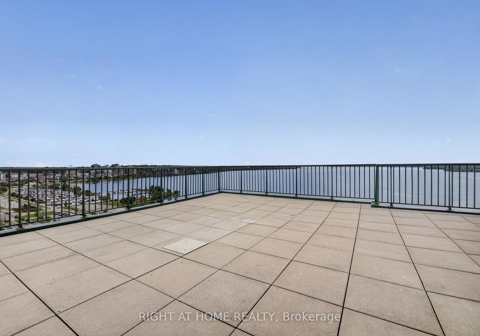 65-ellen-street-barrie-ontario-s13800728