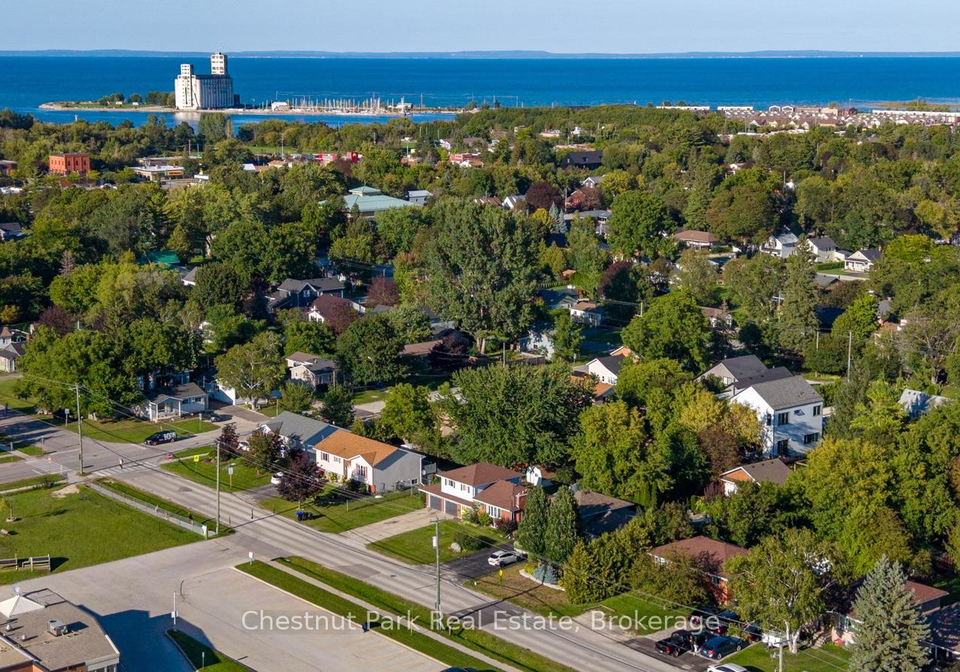 301-spruce-street-collingwood-ontario-s13802206