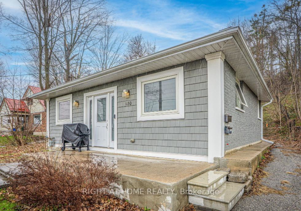180-blake-street-barrie-ontario-s13802406