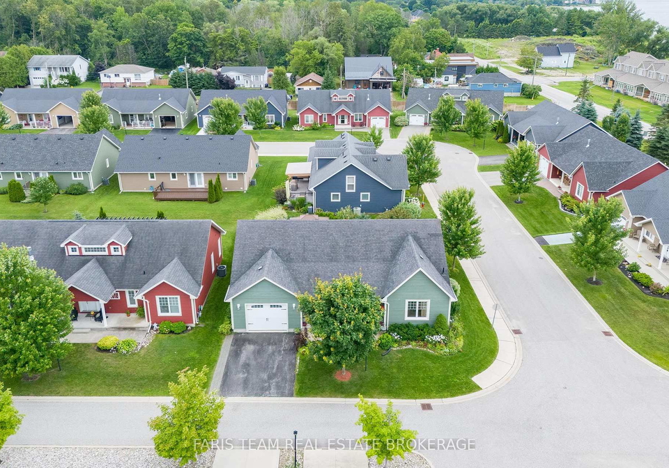 1-bay-moorings-boulevard-penetanguishene-ontario-s13803174