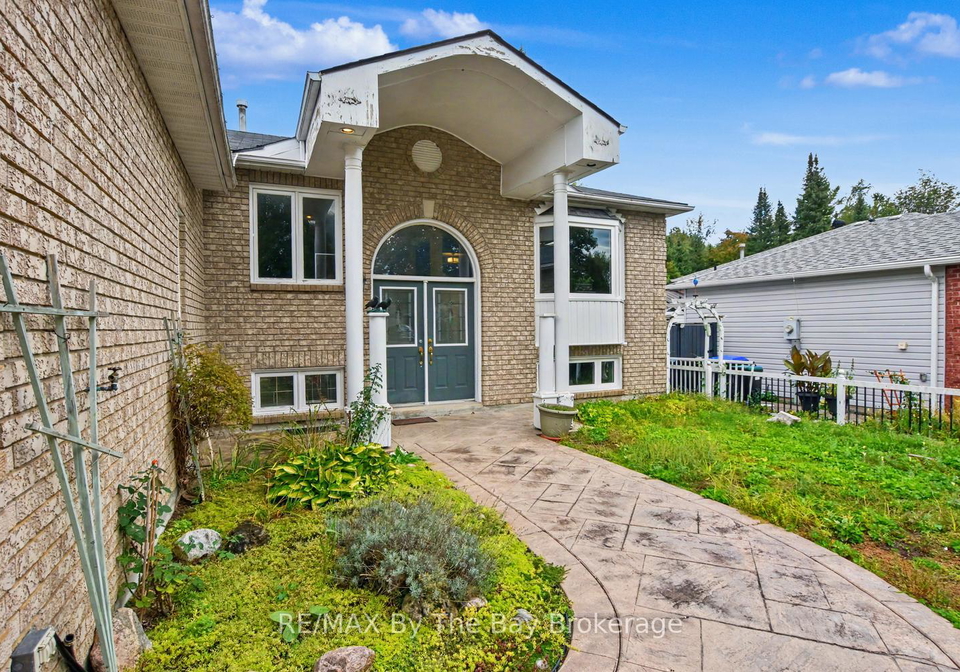 34-caribou-trail-wasaga-beach-ontario-s13805584