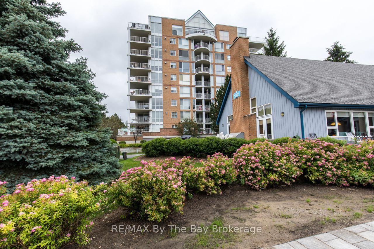 24-ramblings-way-collingwood-ontario-s13807064