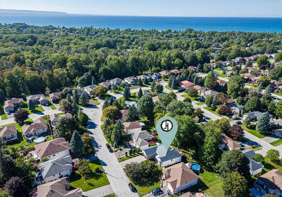 77-silver-birch-avenue-wasaga-beach-ontario-s13808600