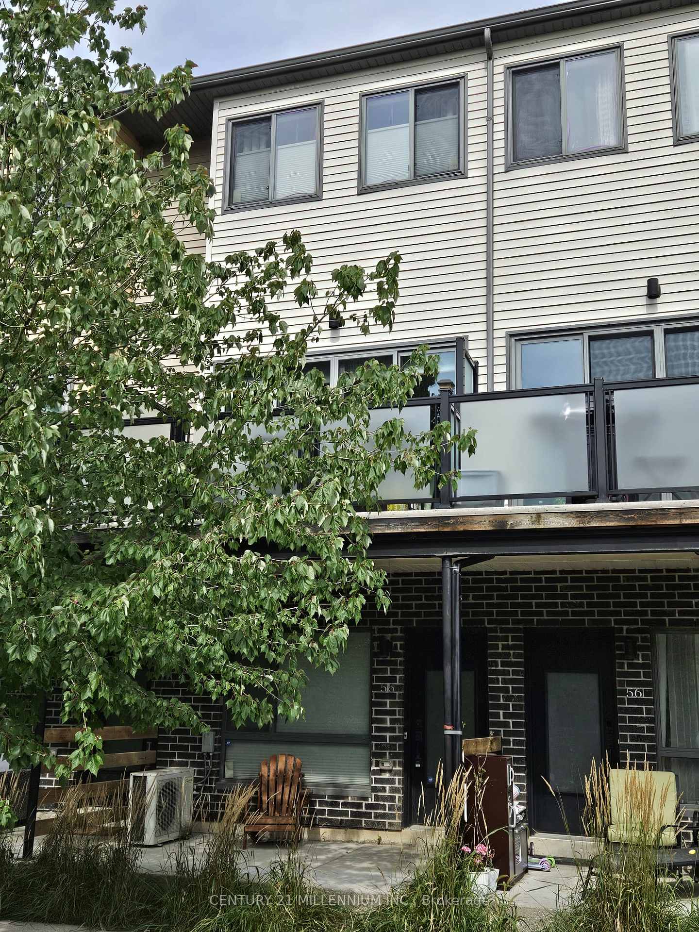 369-essa-road-barrie-ontario-s13808780