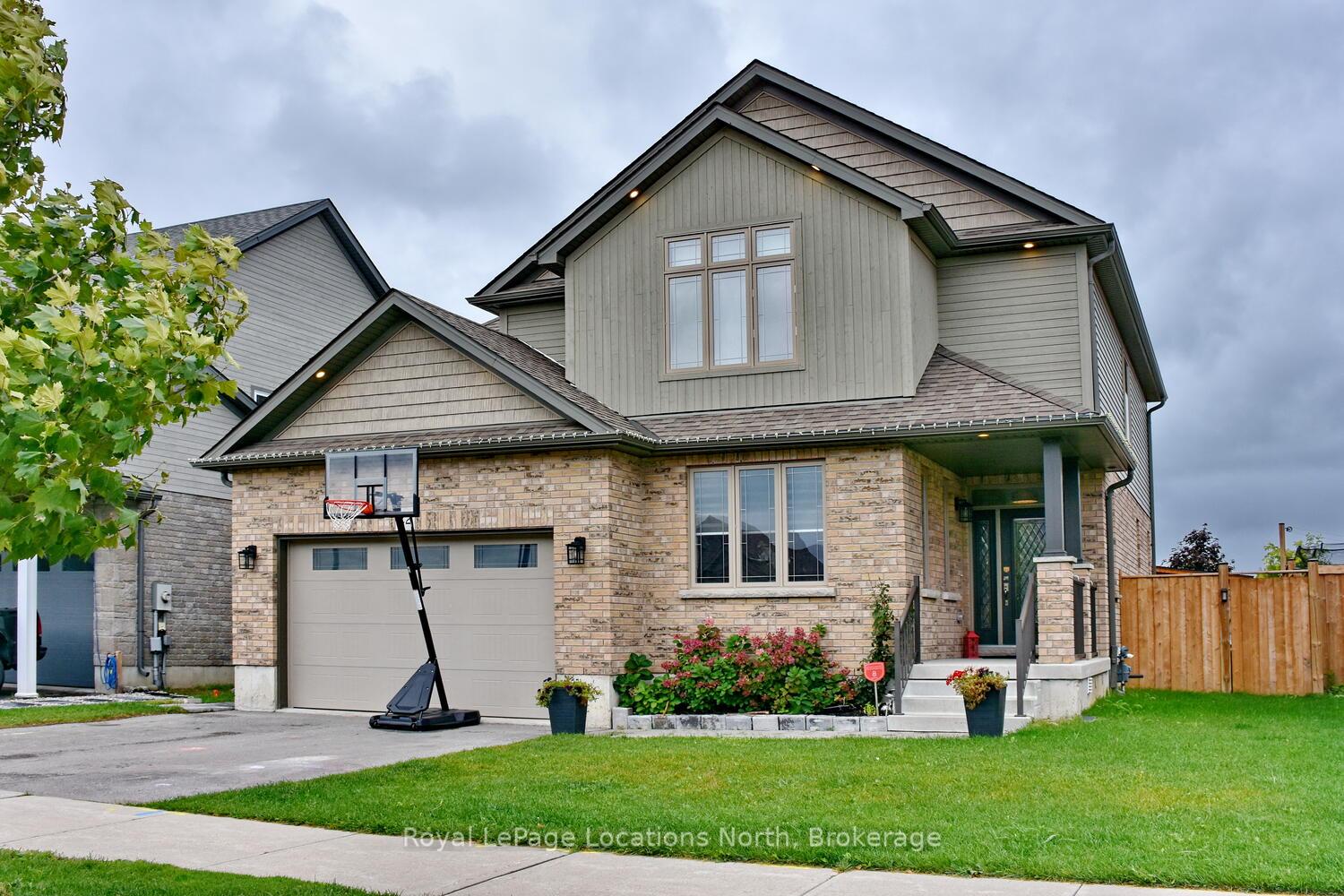 22-portland-street-collingwood-ontario-s13810462