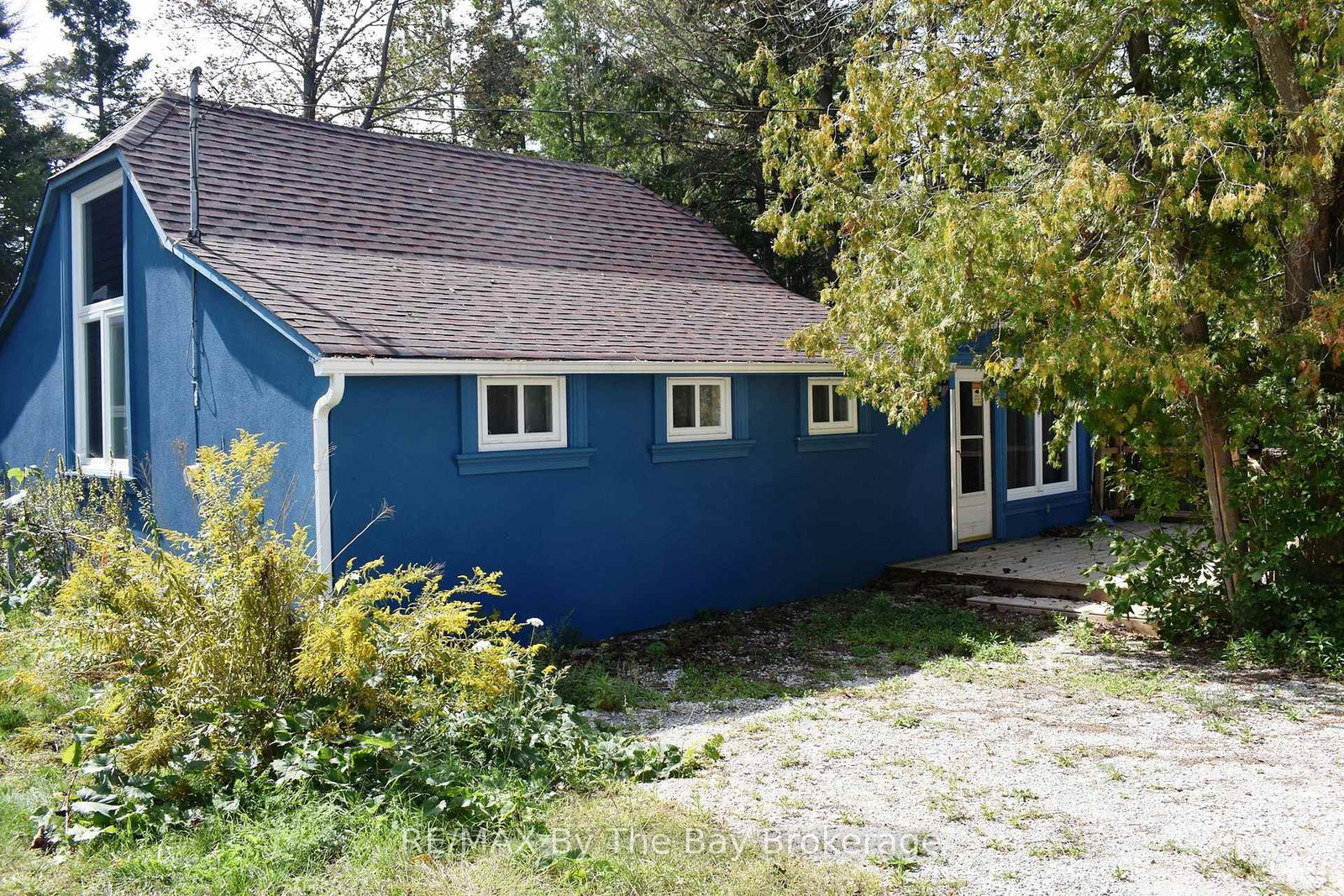 16-albert-street-wasaga-beach-ontario-s13810820