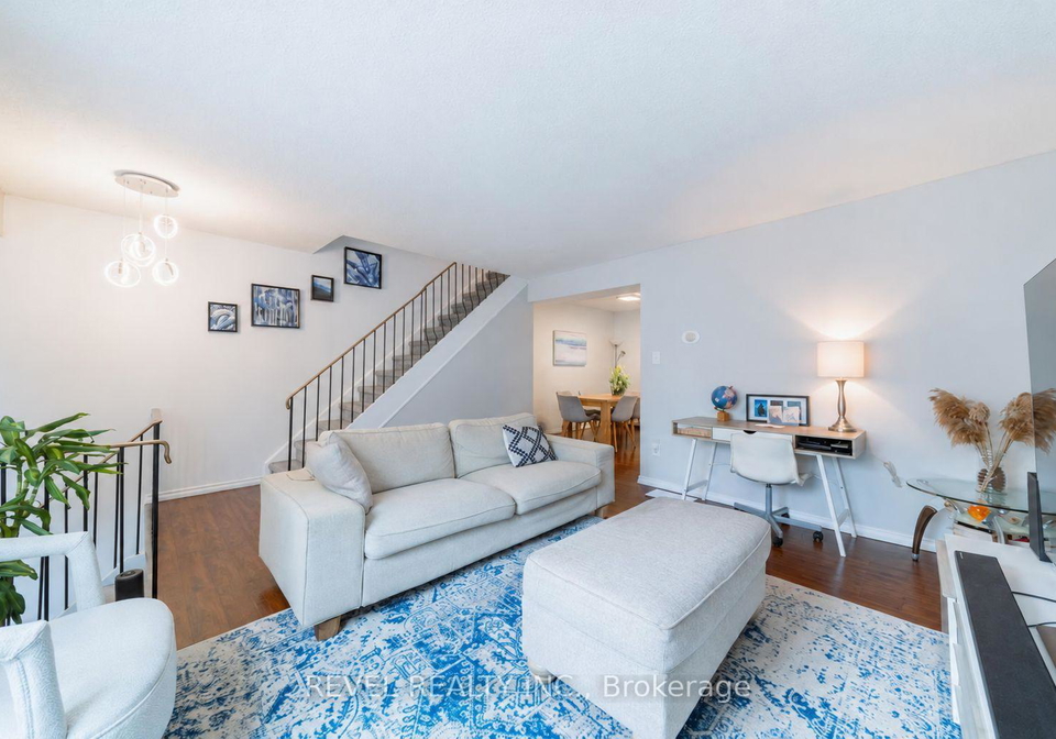 63-ferris-lane-barrie-ontario-s13811306