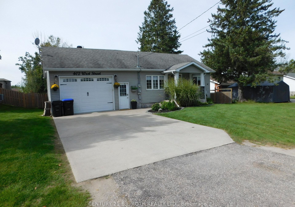 402-west-street-tay-ontario-s13812446