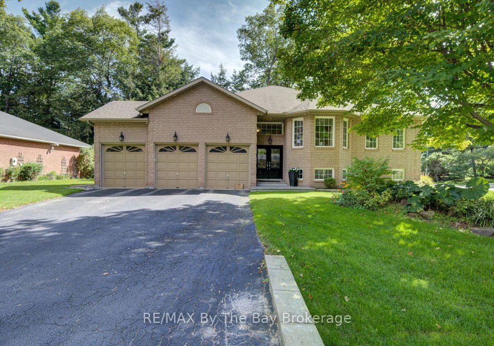 17-downer-crescent-wasaga-beach-ontario-s13812472