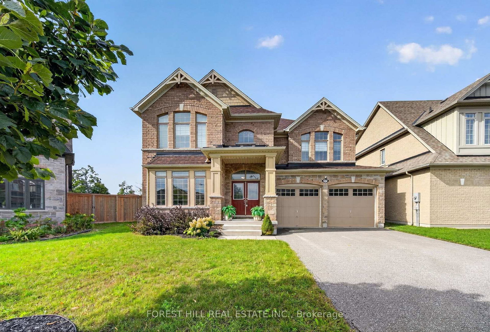 37-rugman-crescent-springwater-ontario-s13813718