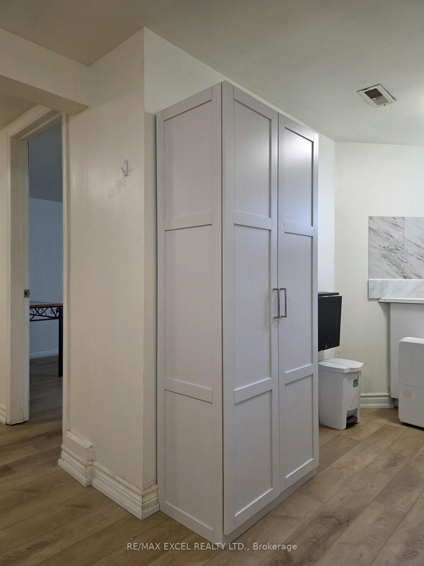 22-northpark-road-barrie-ontario-s13815960