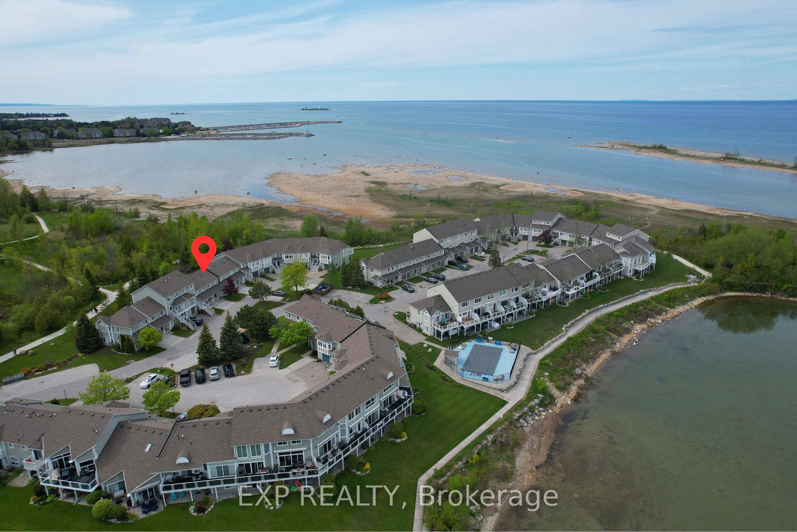 22-cranberry-surf-collingwood-ontario-s13818136