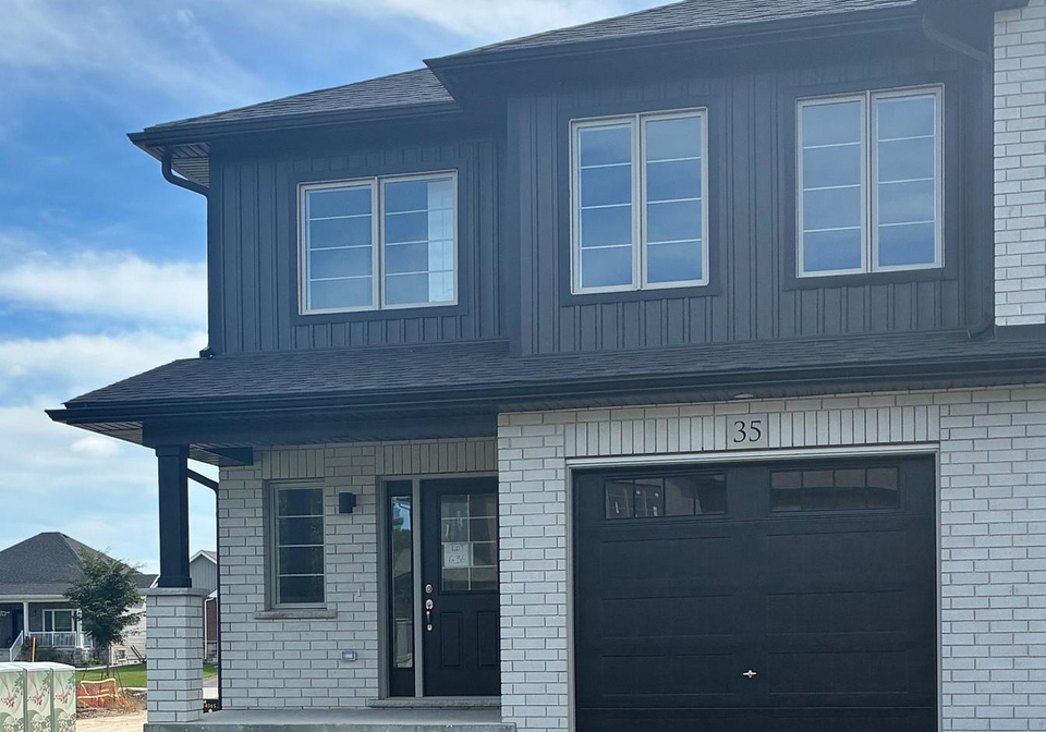 35-strath-crescent-springwater-ontario-s13818342