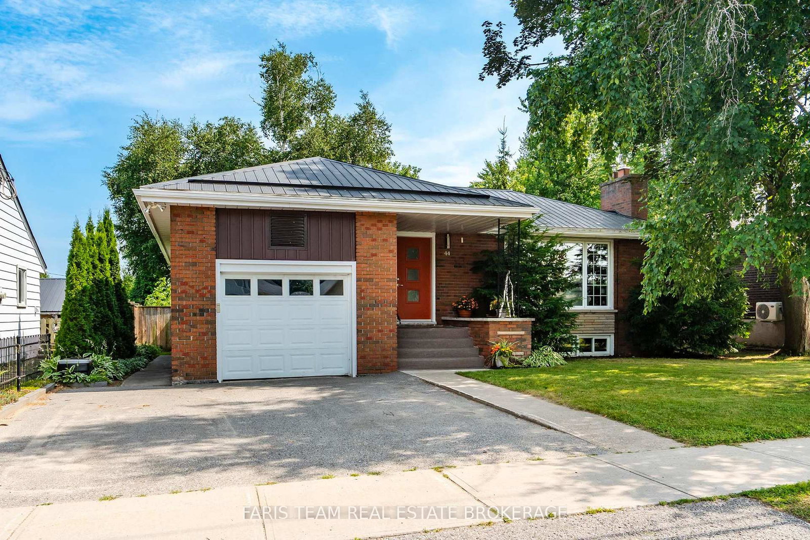 44-jeffery-street-penetanguishene-ontario-s13818770
