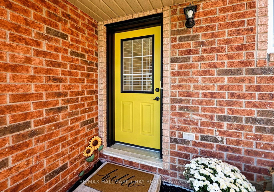 38-kenwell-crescent-barrie-ontario-s13819154